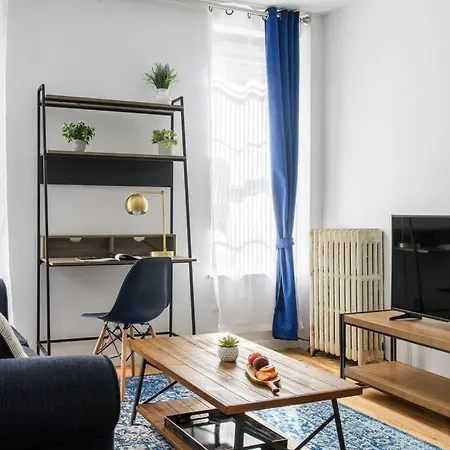 428-3R Spacious Prime Midtown 2Br Newly Furnished